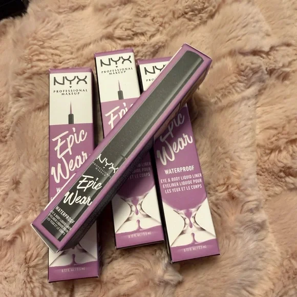 NYX Epic Wear Waterproof Eye & Body Liquid Liner - Lilac NIB - Picture 2 of 8